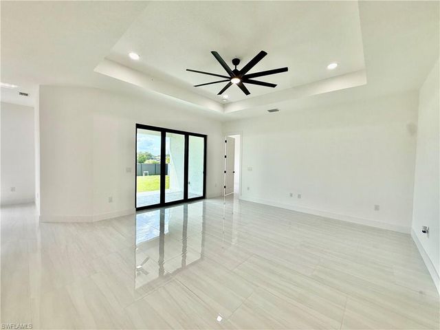 2706 Floyd AVE S, Lehigh Acres, FL 33976