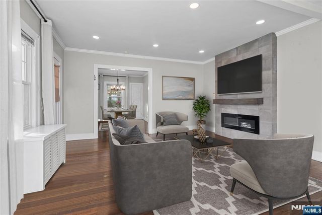 59 W Passaic Street, Maywood, NJ 07607