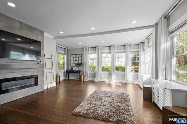 59 W Passaic Street, Maywood, NJ 07607