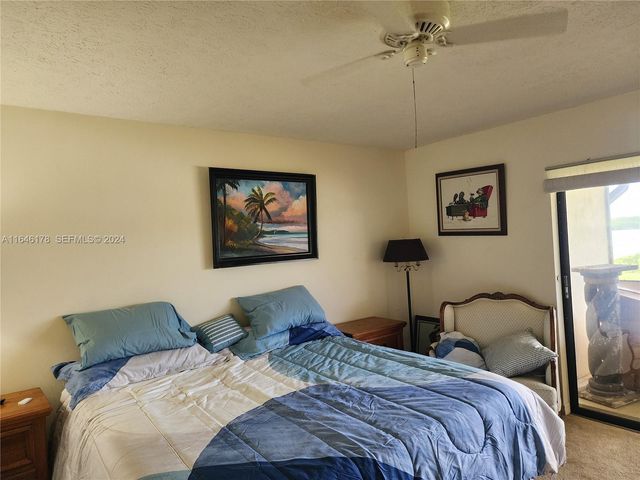 393 SW 35th Street 393, Palm City, FL 34990