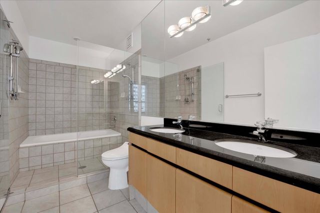 130 S Canal Street 715, Chicago, IL 60606