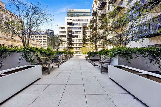 130 S Canal Street 715, Chicago, IL 60606