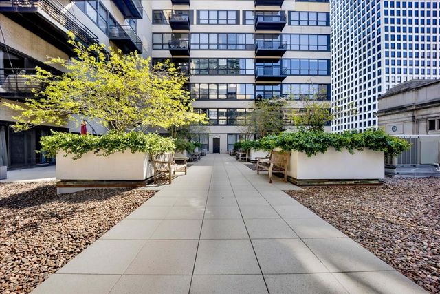 130 S Canal Street 715, Chicago, IL 60606