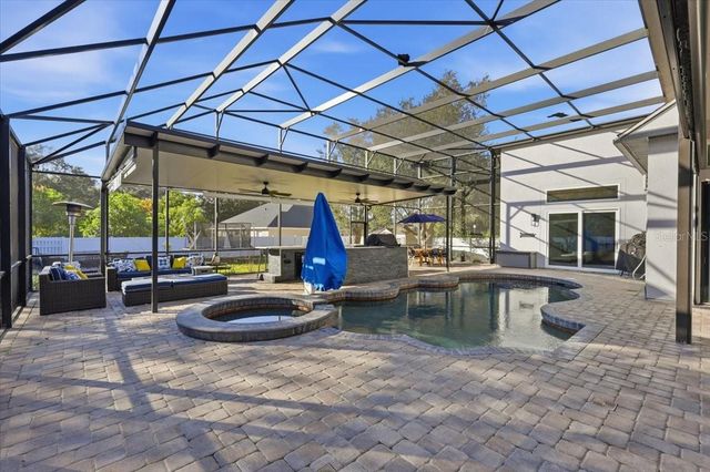 2512 PARK ROYAL DRIVE, Windermere, FL 34786