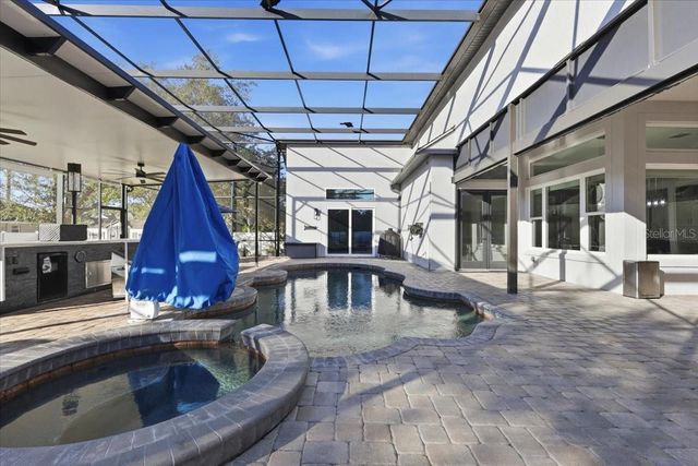 2512 PARK ROYAL DRIVE, Windermere, FL 34786