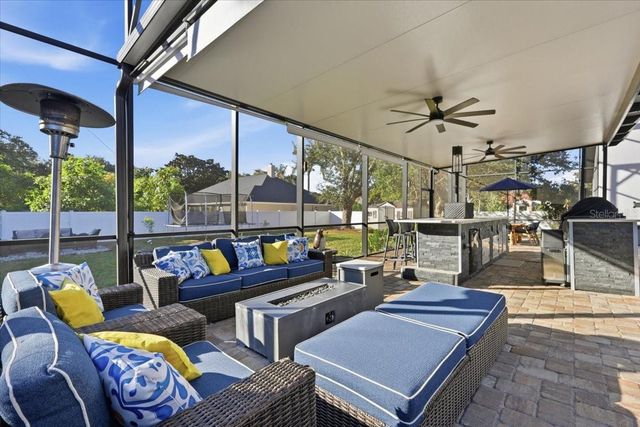 2512 PARK ROYAL DRIVE, Windermere, FL 34786