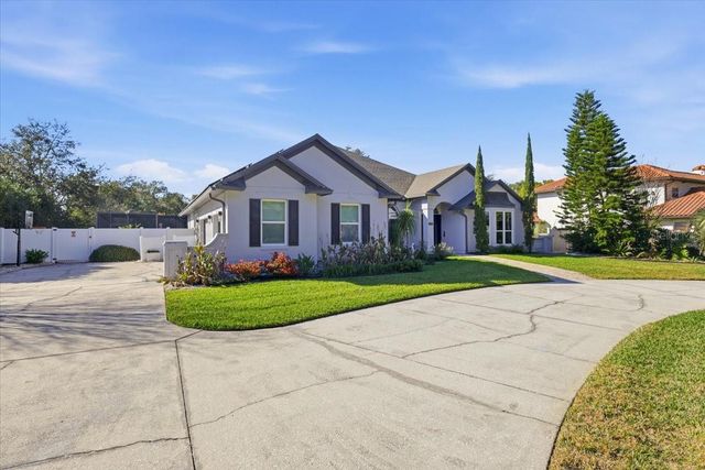 2512 PARK ROYAL DRIVE, Windermere, FL 34786