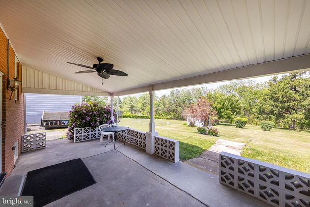 328 LONGVIEW AVE, Winchester, VA 22601