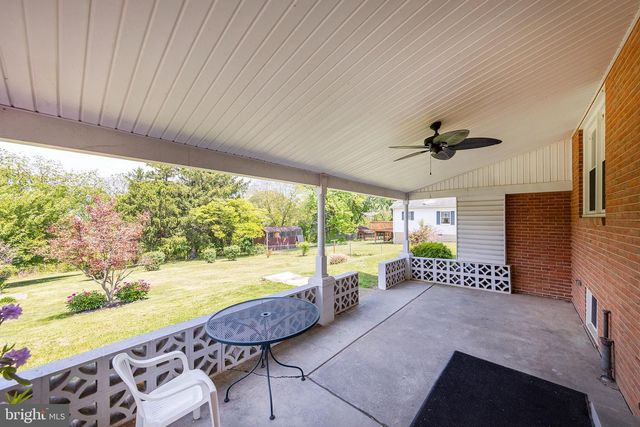 328 LONGVIEW AVE, Winchester, VA 22601