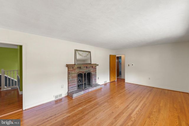 328 LONGVIEW AVE, Winchester, VA 22601