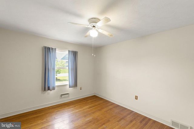 328 LONGVIEW AVE, Winchester, VA 22601