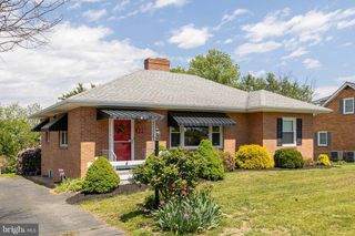 328 LONGVIEW AVE, Winchester, VA 22601