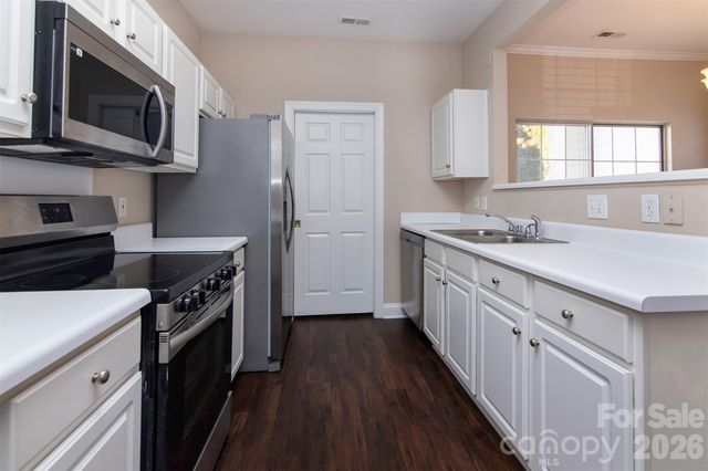 2425 Ryerson Court, Charlotte, NC 28213