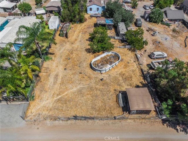 6 Eucalyptus Ave, Perris, CA 92570