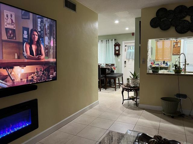 1599 NW 43rd Avenue 106, Lauderhill, FL 33313