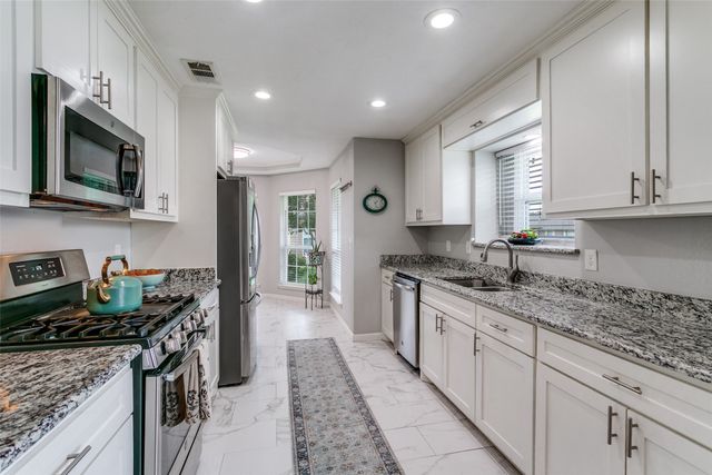 2624 Kingsridge Drive, Dallas, TX 75287