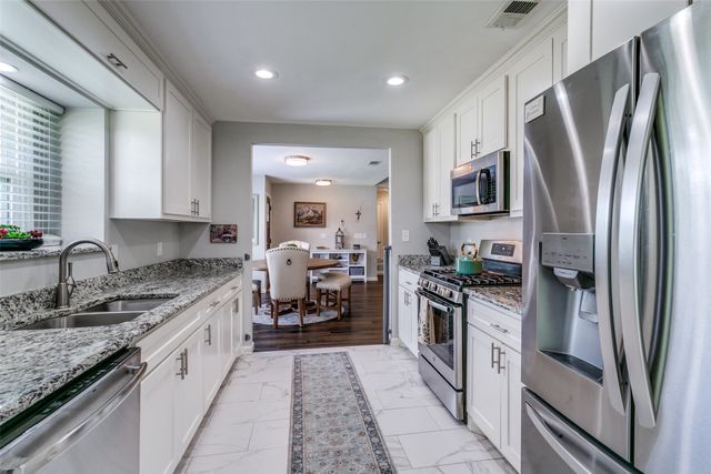 2624 Kingsridge Drive, Dallas, TX 75287