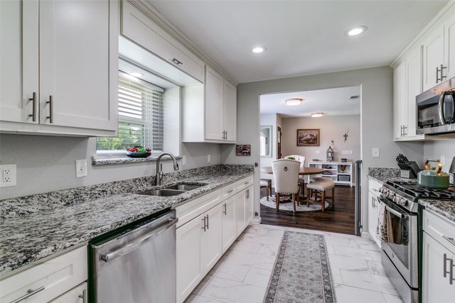 2624 Kingsridge Drive, Dallas, TX 75287