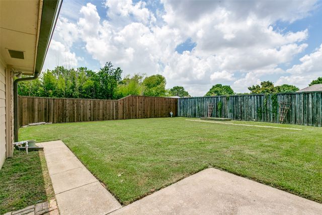 2624 Kingsridge Drive, Dallas, TX 75287