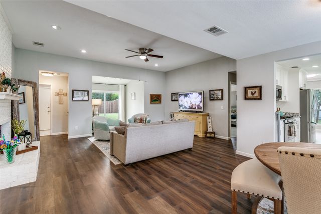 2624 Kingsridge Drive, Dallas, TX 75287