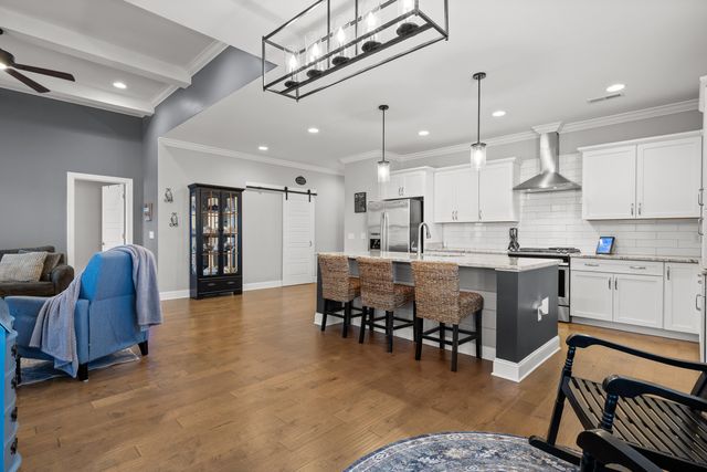 12190 Avery Place, Soddy Daisy, TN 37379