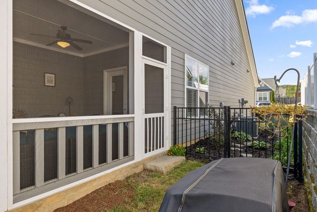 12190 Avery Place, Soddy Daisy, TN 37379