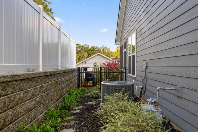12190 Avery Place, Soddy Daisy, TN 37379