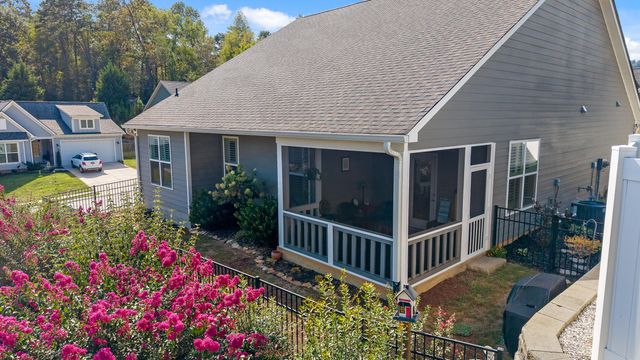 12190 Avery Place, Soddy Daisy, TN 37379