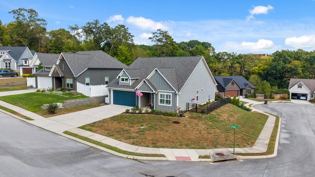 12190 Avery Place, Soddy Daisy, TN 37379