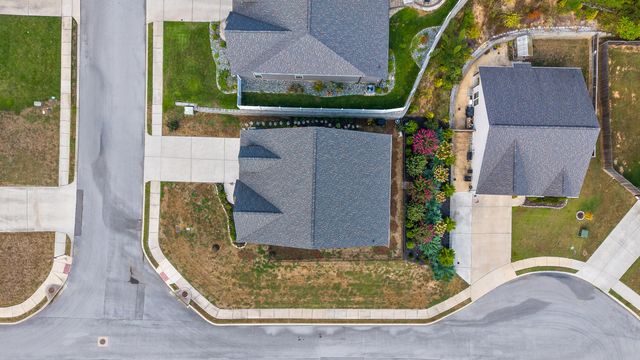 12190 Avery Place, Soddy Daisy, TN 37379