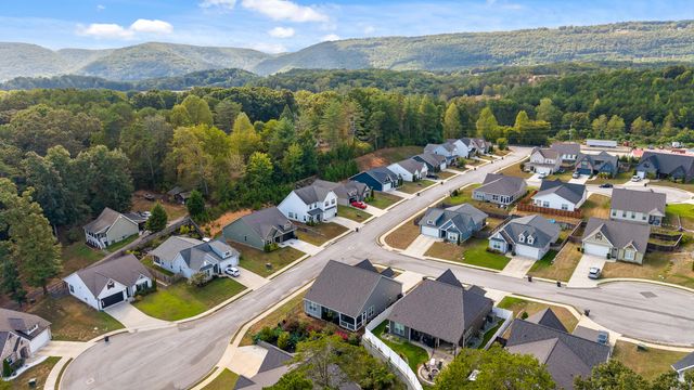 12190 Avery Place, Soddy Daisy, TN 37379