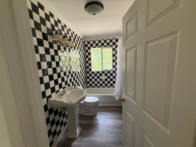 221 Chota Circle, Lafayette, GA 30728