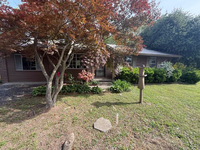 221 Chota Circle, Lafayette, GA 30728