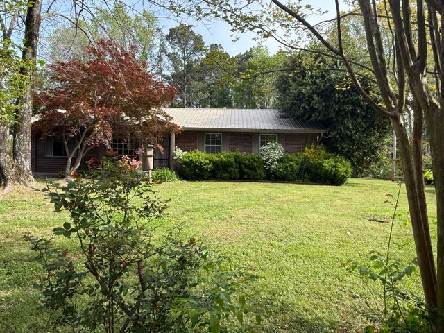 221 Chota Circle, Lafayette, GA 30728