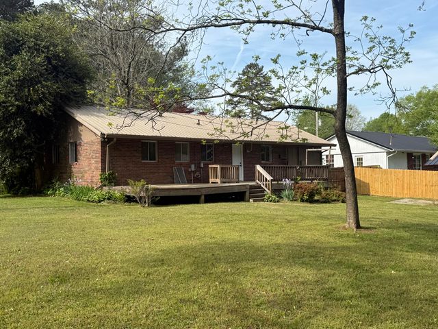221 Chota Circle, Lafayette, GA 30728
