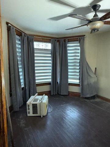 1828 Oliver Street, Whiting, IN 46394