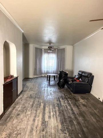 1828 Oliver Street, Whiting, IN 46394