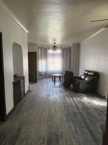 1828 Oliver Street, Whiting, IN 46394