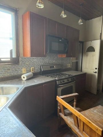 1828 Oliver Street, Whiting, IN 46394