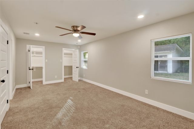 209 W 9th Street, Kemp, TX 75143