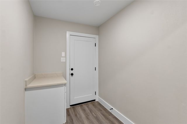 209 W 9th Street, Kemp, TX 75143