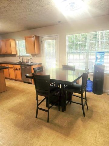 212 Hightower Trail, Riverdale, GA 30274