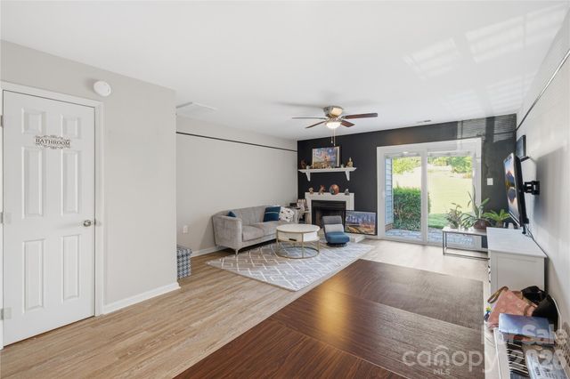 5227 Amity Springs Drive, Charlotte, NC 28212