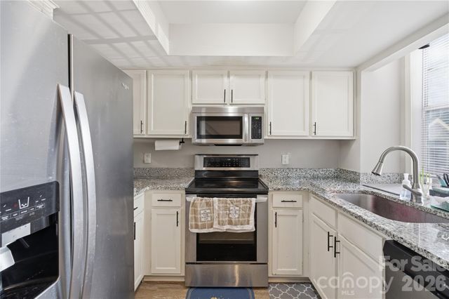 5227 Amity Springs Drive, Charlotte, NC 28212