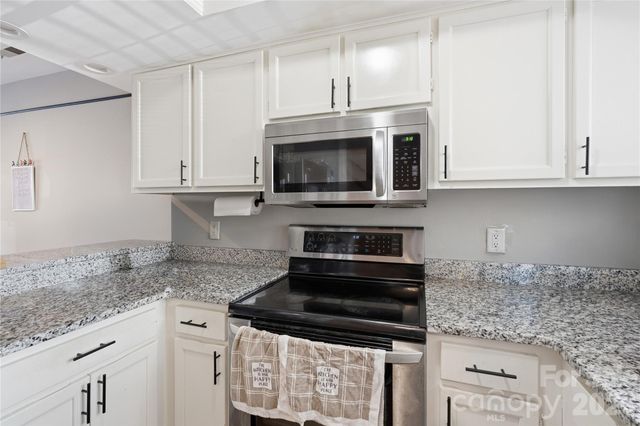 5227 Amity Springs Drive, Charlotte, NC 28212