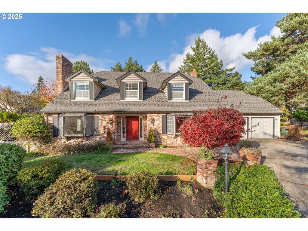 8635 Nw ASH St, Portland, OR 97229