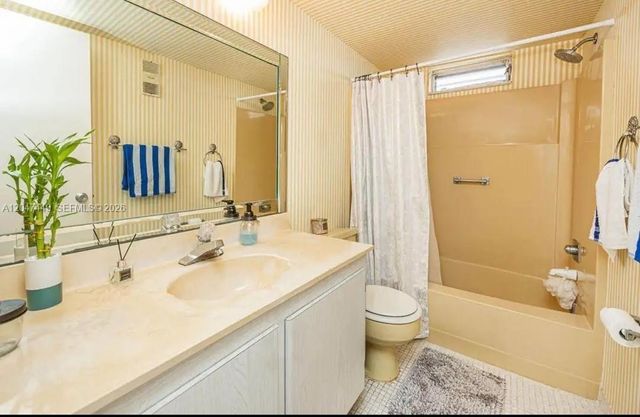2615 NE 3rd Court 4030, Boynton Beach, FL 33435