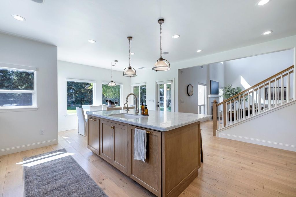 Image 17 of property listing at 5687 E Province Avenue, Clovis, CA 93619