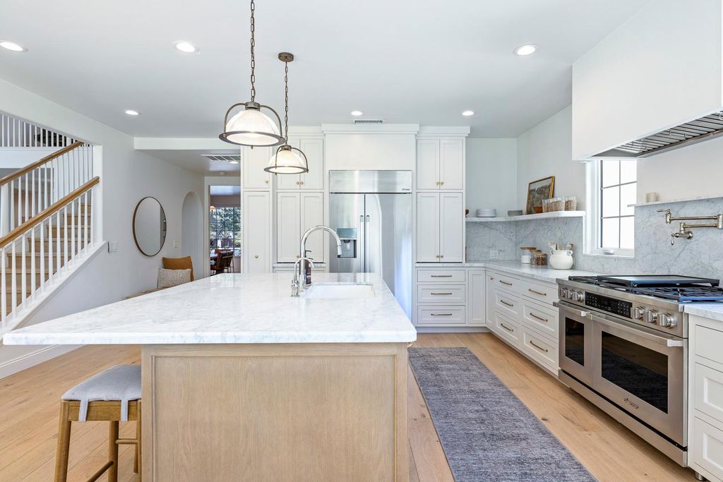 Image 19 of property listing at 5687 E Province Avenue, Clovis, CA 93619