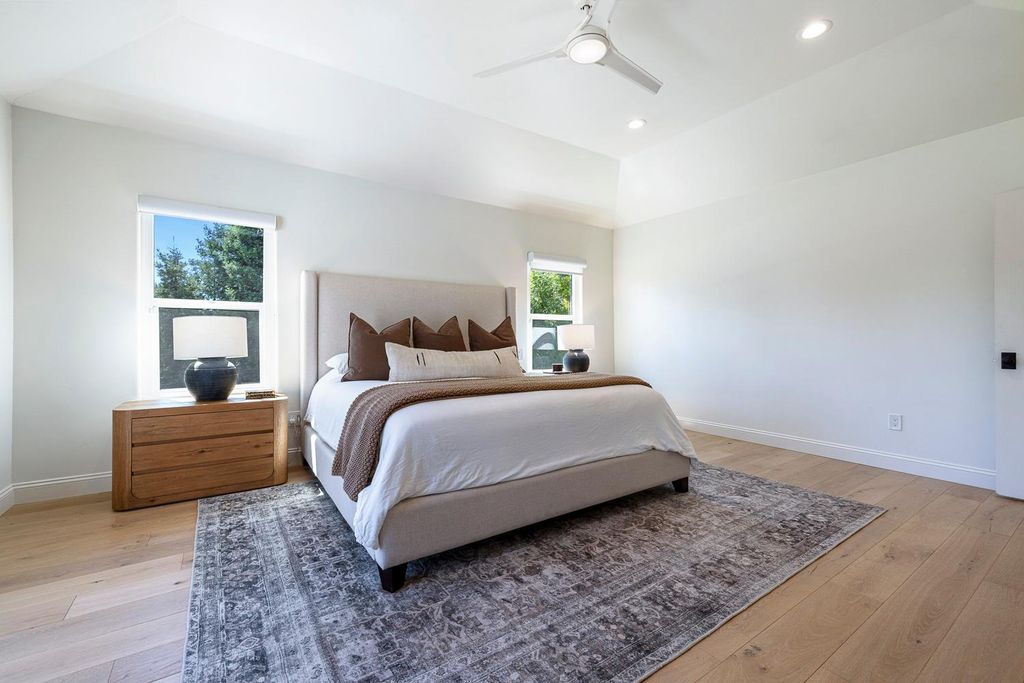 Image 34 of property listing at 5687 E Province Avenue, Clovis, CA 93619